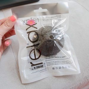 Relax Konjac cleansing sponge NWT